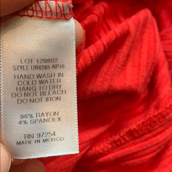 One Clothing Los Angeles Red hot romper 🔥 - Picture 5 of 5